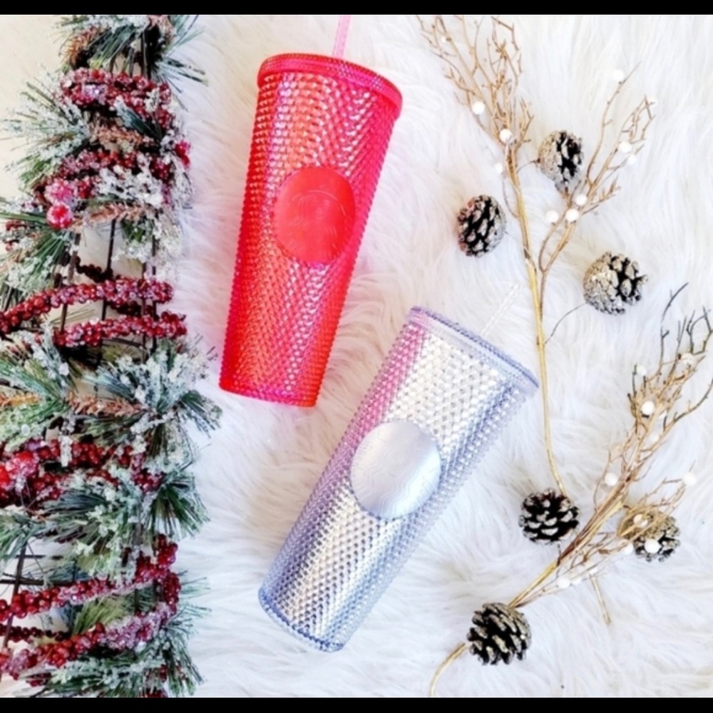FREE GIFT + STARBUCKS 2019 HOLIDAY STUDDED CUP